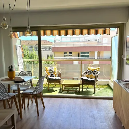 Le Juanais Cote D'azur - Parking Prive Apartamento *